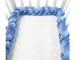 Gevlochten Baby bedomrander – wiegbumpers - Boxomrander baby – Bedslang - Bedbumper - Zachte antibotsingsvulling - Baby Beddengoed -Hoofdbeschermer - Parkomrander - Bedrand - Bed bumper ledikant - Jongens/Meisjes – 1.5 meter - Donkerblauw