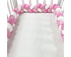Gevlochten Baby bedomrander – wiegbumpers - Boxomrander baby – Bedslang - Bedbumper - Zachte antibotsingsvulling - Handgeweven - Baby Beddengoed -Hoofdbeschermer - Parkomrander - Bedrand - Bed bumper ledikant - Jongens/Meisjes – 1.5 meter - Rozerood