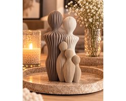 Gezin | 3 Kinderen | Familie | Decoratief beeld | Japandi stijl | Industrieel | Kerstmis | Kerst | Christmas | Winter | Woon | December | Woonaccessoire | Woonaccessoires | Decoratie | Deco | Landelijk | Interieur | Inrichting