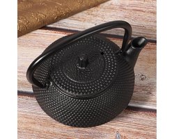 Gietijzeren theepot 0,3 L met zeef - Japanse stijl theeketel voor thuis - elegant design - duurzaam en functioneel