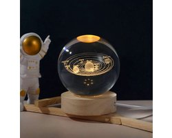 Glazen Kristallen Bol - Zonnestelsel - Warm Licht - 3D LED Lamp - Bureaulamp - Nachtlampje - Creative Lamp - Astronomie & Astrologie