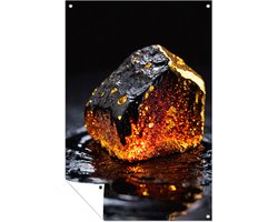 Gloeiende amber op zwarte steen - Ember buitenposter - Tuinschilderijen steen - Hyperrealisme - Tuinaccessoires - Duurzame tuinposter - tuinposter 80x120 cm