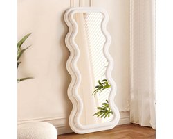 Golvende Spiegel 160x60cm - Wit Creme- Flattop - Passpiegel - Wavy Mirror - Organische - Asymmetrische vorm - Fluweel Frame - Velvet - Onregelmatige vloerspiegel - Ovale Randen - Modern Design, Wandspiegel, Veiligheidsglas - Staande Spiegel