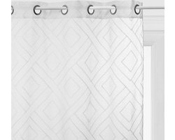 Gordijn met een subtiel patroon