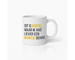 Grappige Koffiemok – Dit Is Koffie Maar Ik Had Liever Een Wijntje – Humoristische Keramische Beker voor Werk of Thuis