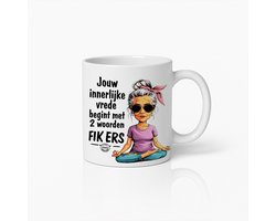 Grappige Koffiemok – “Jouw Innerlijke Vrede Begint met 2 Woorden FIK ERS” – Humoristische Beker met Coole Oma Design