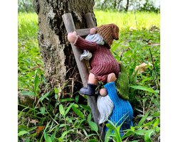 Grappige Tuinbeeldjes van Klimmende Gnoom, Houten Decoratie voor Buiten, Schattige Tuinaccessoires en Sculpturen, 25 x 8 x 6,5 cm, Ideaal voor Tuin en Patio