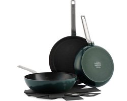 GreenPan Evolution Pannenset 3-delig - 24/28cm - 3.6L - PFAS-vrije antikleeflaag - Inductie pannenset - Keramische pan - Ovenbestendig tot 200°C - RVS handgrepen - Zonder deksel - Groen