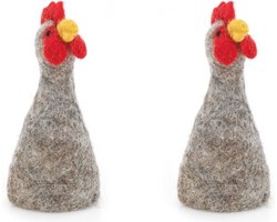 Grijze Kip Eierwarmer - set van 2 - handgemaakt en fair trade vilten eierwarmers van Felt So Good