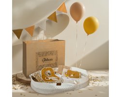 Groot Luxe Kraamcadeau met Verschoonmand BOHO wit XL, Speenkoord, Slabbetje, Houten bijtring, Mousseline doekjes etc. │ Kraampakket │ Babyshower │ Verschoonmand │ Aankleedkussen│ Kraammand │ Mozesmand inc. Waterafstotend Matras & 2x linnen matrashoes