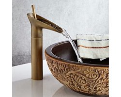 Grote bronzen wastafelkraan, wijnglaskraan, retro Europese koperen wastafelkraan