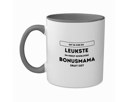 Hacebo® - Dit is hoe de leukste en meest geweldige bonusmama eruit ziet koffiebeker grijs - Bonusmoeder - Familie mensen met een bonusmama - thee mok - koffie beker - Moederdag - Cadeau - koffiemok - 350 ML inhoud