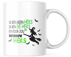 Halloween Mok met tekst: Het is mevrouw de heks | Halloween Decoratie | Grappige Cadeaus | Koffiemok | Koffiebeker | Theemok | Theebeker