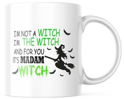 Halloween Mok met tekst: It's madam witch - groen | Halloween Decoratie | Grappige Cadeaus | Koffiemok | Koffiebeker | Theemok | Theebeker