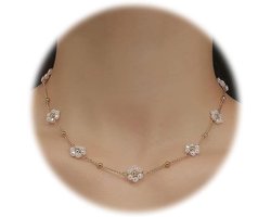 Handgemaakte parelketting met bloem voor dames - Chokersieraden voor vrouwen en meisjes - Bruiloftssieraad - Gouden halsketting