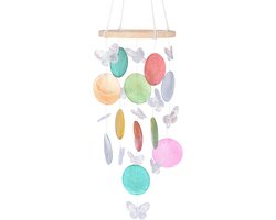 Handgemaakte windgong van schelpen en zeeglas voor buiten, kleurrijke decoratie voor tuin, terras en veranda