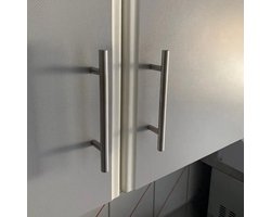 Handgreep RVS Zilver Rond - Metaal - 64mm Hartafstand - Handvat voor Kast, Keukenkast, Lade Of Deurtje - Ronde Moderne Greep Inclusief Schroeven - Keukengreep - Meubelgreep - Kastgreep
