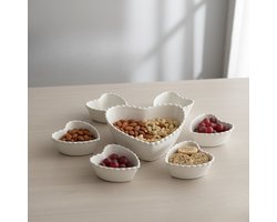 Hartvormige Schaaltjes Set 7-delig – Serveerschaal & Kommetjes voor Nootjes Snacks en Hapjes – Decoratieve Tafelschaaltjes – Moderne Tafel Decoratie – Geschikt voor Borrel Tapas Feestdagen en Dagelijks Gebruik