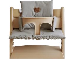 HHHK - Stokke Tripp Trapp Kussenset - Zitkussen en Rugkussen - Grijs met Beertje - Stoelverkleiner - Babyset Kussen