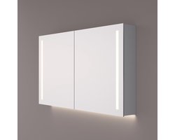 HIPP Design spiegelkast - Verticale LED Banen - Indirecte LED Verlichting - 140 x 70 x 14 cm - Spiegelverwarming - 2x Geaard Stopcontact - Verstelbare Glazen Planchetten
