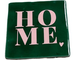 Hippe tegeltje met tekst: Home | Dennengroen met pastel roze | Gepersonaliseerde cadeau | Hippe Spreuktegel | Nieuwe woning cadeau | Housewarming cadeau