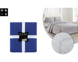 Home&Comfort - Bedsprei 250x250 cm - Blauw - Inclusief 2 Kussenslopen - Luxe en Stijl