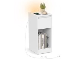 Homesy Nachtkastje - Slank bijzettafeltje met LED-verlichting - USB-A & USB-C poort - 1 lade & open vak - Voor slaapkamer & woonkamer - 30 x 25 x 59,5 cm - Wolkenwit