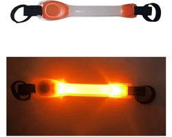 Honden Led Verlichting Oranje - Riem - Hond - Halsband - Leiband - LED - Wandelen - Uitlaten - Avond - Hardlopen - Fietsen - Batterij - Zichtbaarheid - Veiligheid - Donker - Halsband met licht - Rubber