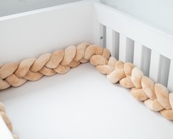 Honeybears Gevlochten Baby bedomrander – Boxomrander baby – Bedslang - Bedbumper - Hoofdbeschermer - Parkomrander - Bedrand - Bed bumper ledikant - Jongens/Meisjes – 3 meter – Bruin