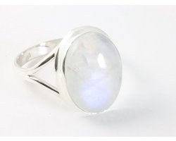 Hoogglans zilveren ring met regenboog maansteen - maat 20