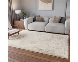 Hoogpolig vloerkleed wit vierkant zacht en pluizig woonkamer
