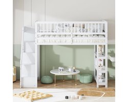 Hoogslaper 90x200 cm met kledingkast, boekenkast, trap en opbergruimte – multifunctioneel kinderbed / tienerbed met planken, veiligheidsrail en vaste trap – Wit houten eenpersoonsbed