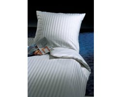 Hoogwaardig satijnen beddengoed - 100% katoen - wit