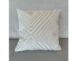 House of VIP - Sierkussen lovely - 45x45 cm - lovely beige/wit - Inclusief binnenkussen