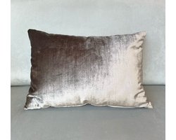 House of VIP - Sierkussen shiny - 60x40 cm - shiny taupe - Inclusief binnenkussen