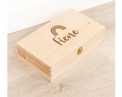 Houten kistje 'Fiene' Regenboog - Tekenkist - Herinneringsdoos - Kraamcadeau - Knutseldoos - Memorybox - Baby - Geboorte