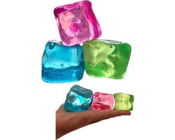 Ice Cube anti stressbal - 5 x 5 x 5 cm - Super uitrekbaar - 1 exemplaar - Fidget Toy - Knijpbal voor de hand