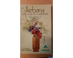 Ikebana van weg waterk.