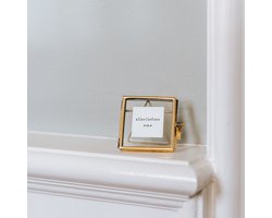 IKPAKJEIN – Staand lijstje goud – ‘Allerliefste oma’ – Cadeautje voor oma – Cadeautje – Brievenbus cadeau -
