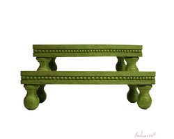 Imbarro Home & Fashion set van 2 houten tafeltjes in het groen uit de collectie Vintage Village