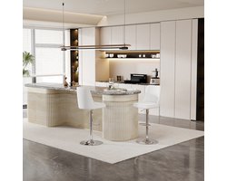 In hoogte verstelbare barkrukken (set van twee), 360° draaibaar, rugleuning van wit PU-leer met doorgestikt patroon, poten van zilverkleurig metaal. Geschikt voor keukeneilanden en barbalies.