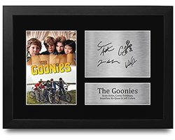 Ingelijste gesigneerde foto van The Goonies - A4 wanddecoratie voor filmfans