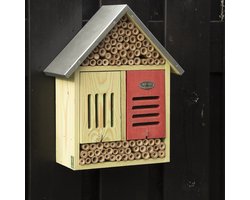 Insectenhotel XL 38.2 cm hoog - vurenhout - bamboe - zink - bijenkast - insectenkast - tuinfiguur - tuinaccessoire - lente - zomer - collectie - tuinieren - ophangbaar - cadeau - geschenk - gift - kerst - nieuwjaar - verjaardag