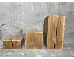 InterieurX- Zuil -houten sokkel- pilaar-plantenstandaard-Massief Hout- douglas- 20x20 cm-hoogte 25 cm