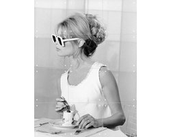 IXXI Brigitte Bardot, Bridgeman Images - 60 x 80 cm - Gratis ophangtool - Grote wanddecoratie en posters - Fotografie, Vintage, Woonkamer, Keuken