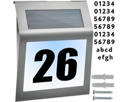 Izoxis Zilver huisnummer met schemersensor en zonnepaneel