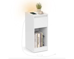 J&R Nachtkastje - Met lampje en USB - Bijzettafel - Opbergkastje - Smal kastje - Houten nachtkastje - Sidetable - Eindtafel - Tafeltje - Kastje - Lampje - Licht - USB-A - USB-C - Hout - Wit - 25x30x59.5cm