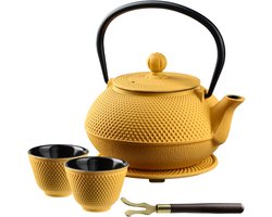 KADAX Japanse theepot, 850 ml gietijzeren ketel, diameter 15 cm kan met netfilter en robuuste handgreep, Japanse stijl, traditionele ijzeren kan (geel)