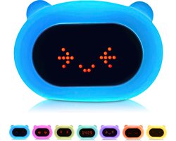 Kadoing® Beer Wekker (wit) - Nachtlamp kleuren - met Gezichtsuitdrukkingen en Tikfunctie - Digitale Wekker voor Kinderen - Kinderklok - Kinderspeelgoed - Kinderwekker