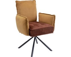 Kare Armstoel Chelsea Brown